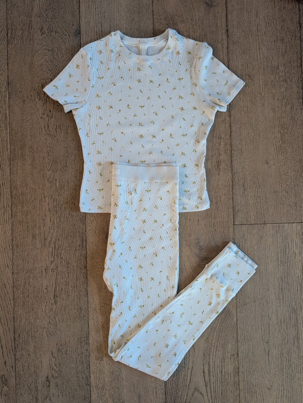 SKIMS ribbed lounge Set, Like New, Size M
